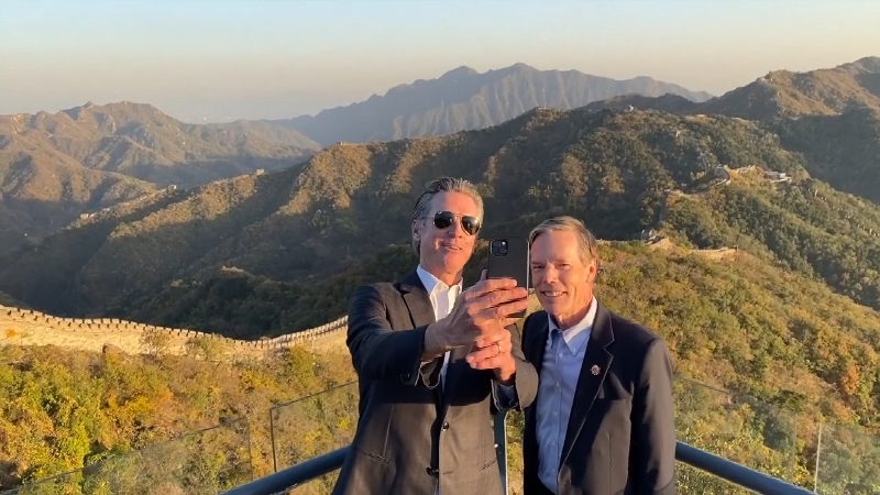 See Governor Gavin Newsom Tour The Great Wall Of China Merced Sun Star