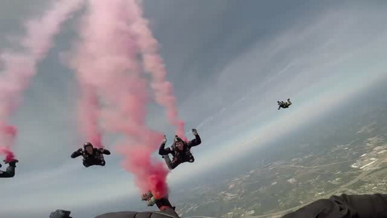 Video Cameras Capture Army Skydivers Drop From C500 Feet At Biloxi Air