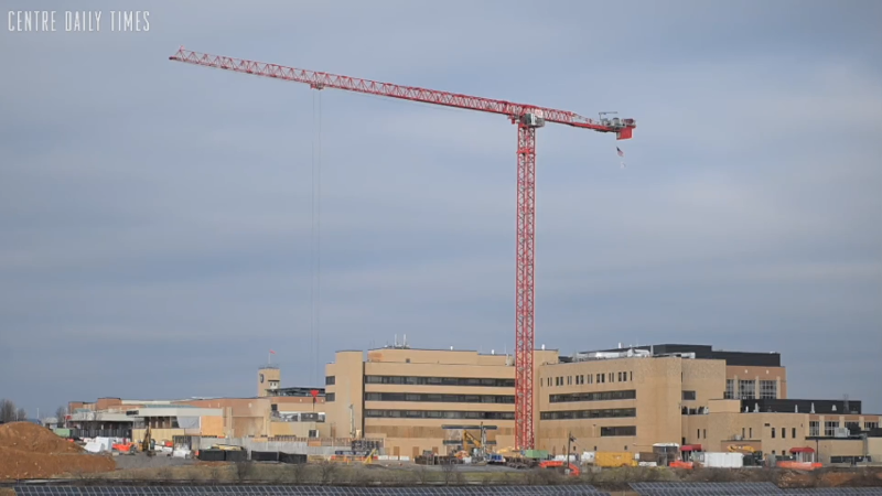 Hard To Miss Crane To Help Build New Patient Tower At Mount Nittany