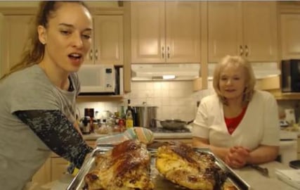 How to Cook Apple & Ricotta Stuffed Pork Chops: Cooking w...