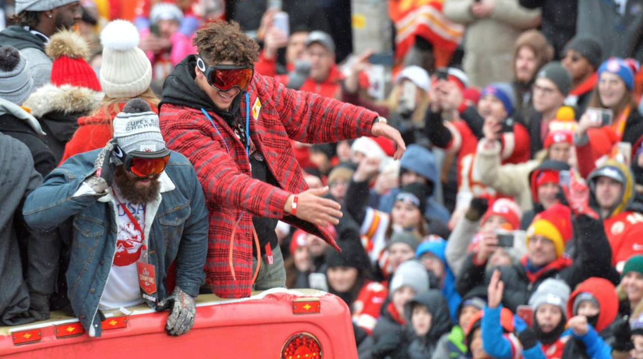 Travis Kelce Goes Full WWE Superstar, Gives Epic Speech At Chiefs Parade
