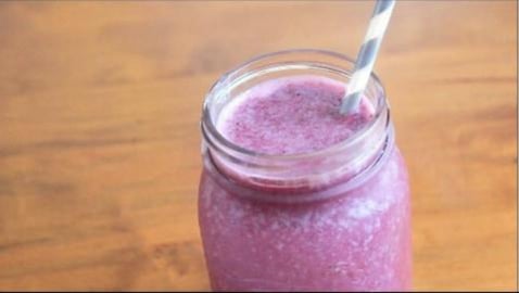 Triple Berry Smoothie | 6 ingredients