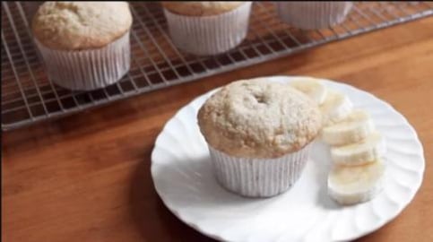 3 Ingredient Banana Muffins | SweetTreats