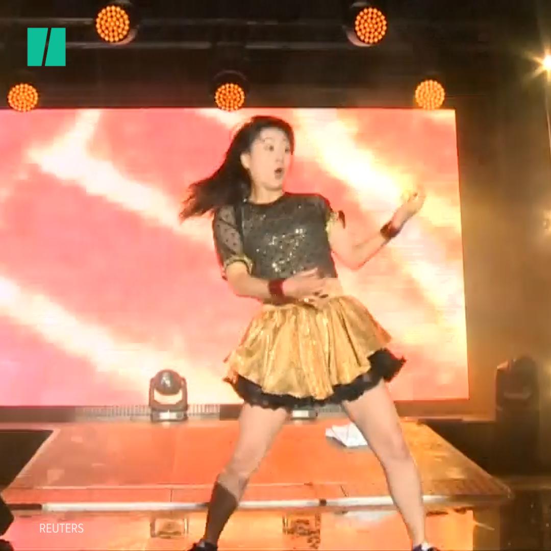 Winner Rocks Out, Is Crowned At World Air Guitar Championship ...