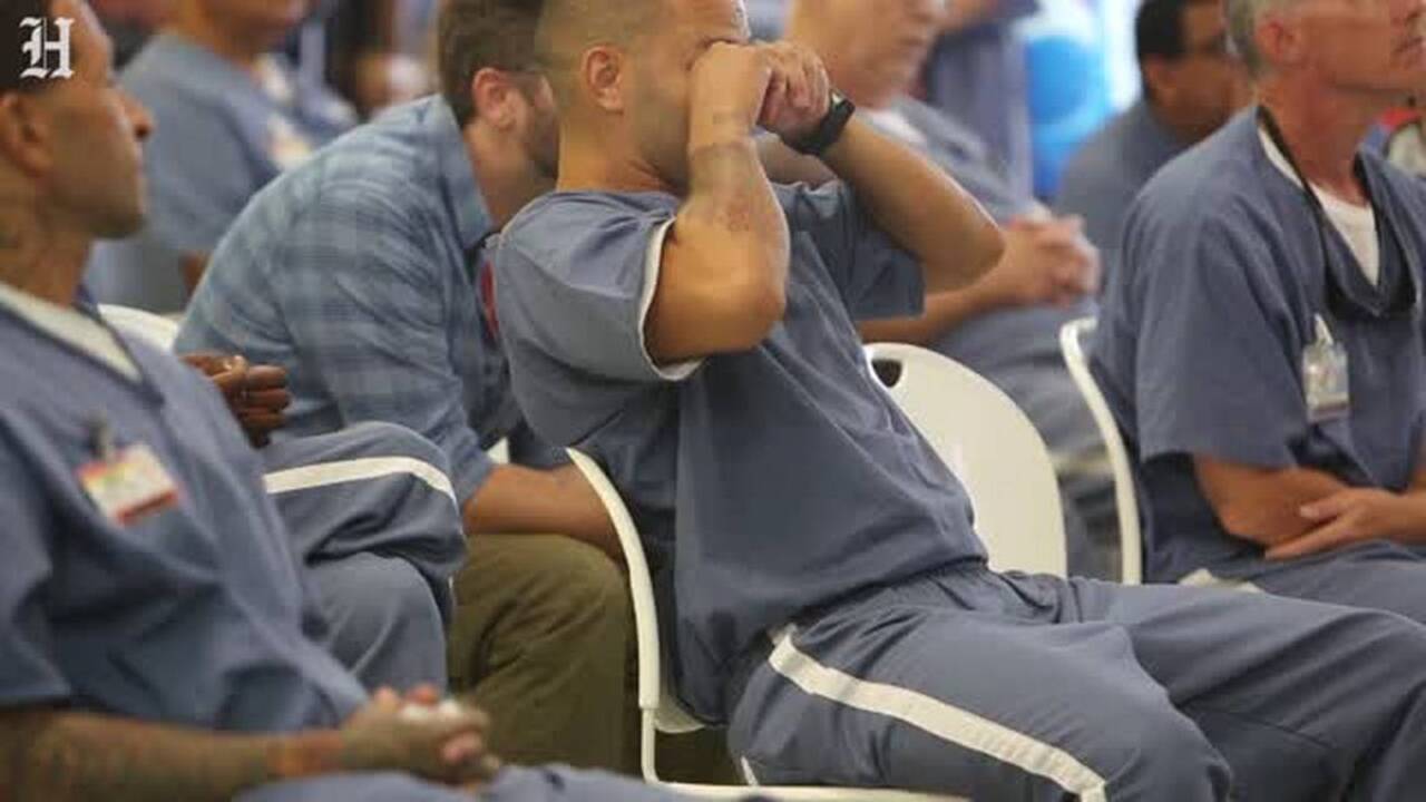Inmates shower their mothers with love and gratitude through poetry