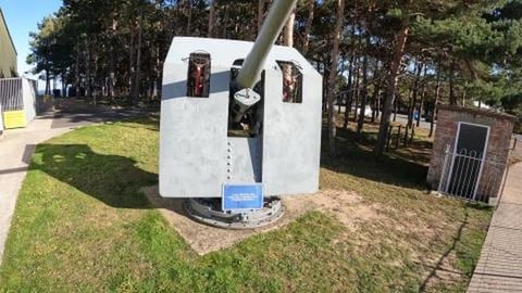 1940s World War 2 Naval Gun