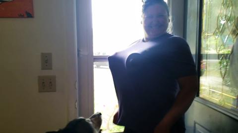 Aunt Jen Comes For A Visit | You Won't Believe What She T...