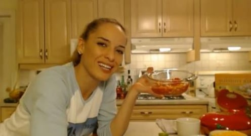 How to Make Breath-Friendly Tomato Salsa: Cooking with Ki...