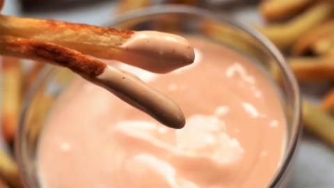 How to Make Arctic Circle Fry Sauce | It's Only Food with...