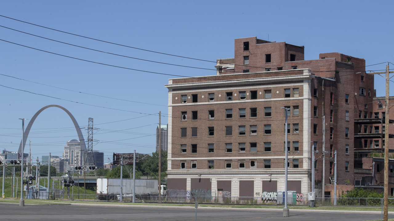 East St. Louis’ Broadview Hotel to offer affordable housing