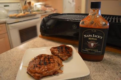 How to Grill Napa Jack's Merlot BBQ Eye of Round Steaks: ...