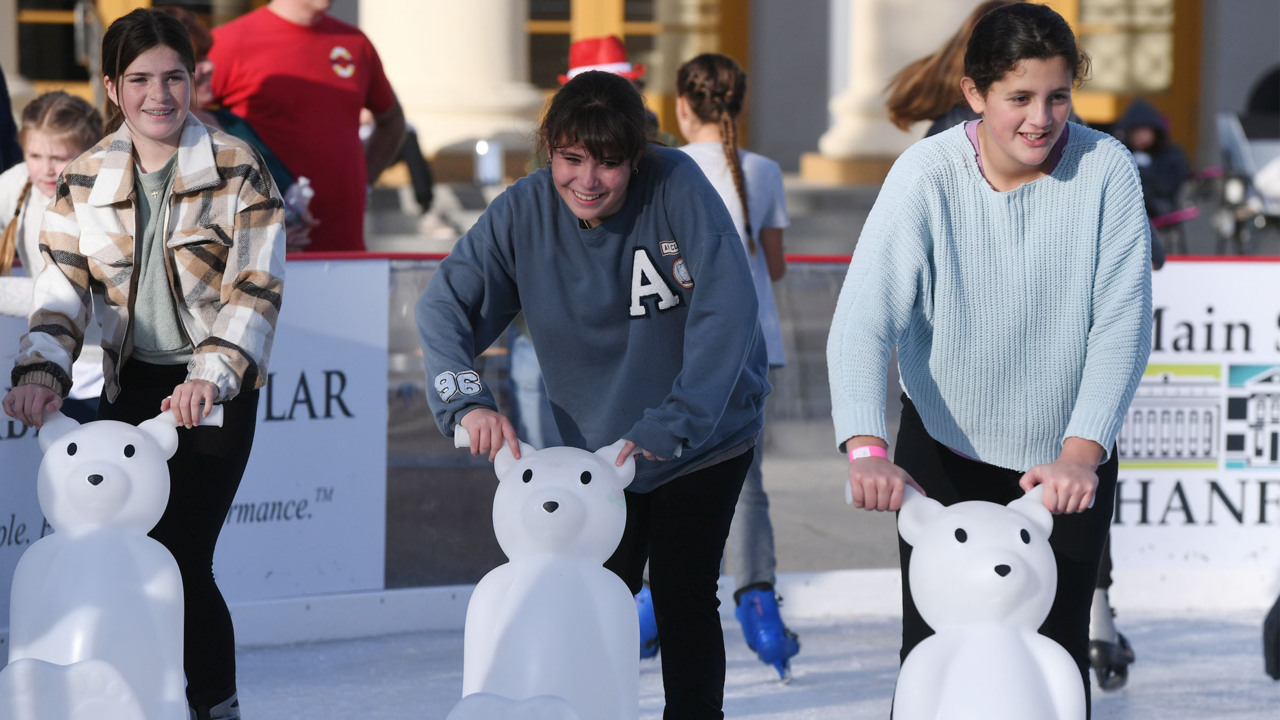 Hanford's Winter Wonderland in Civic Center Park features an ice ...