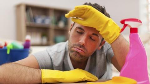 Who Is Supposed To Do The Household Chores?