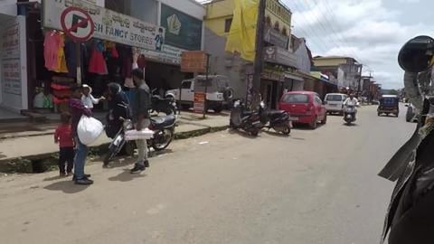 Auto Ride Through Sakleshpur Town | Karnataka
