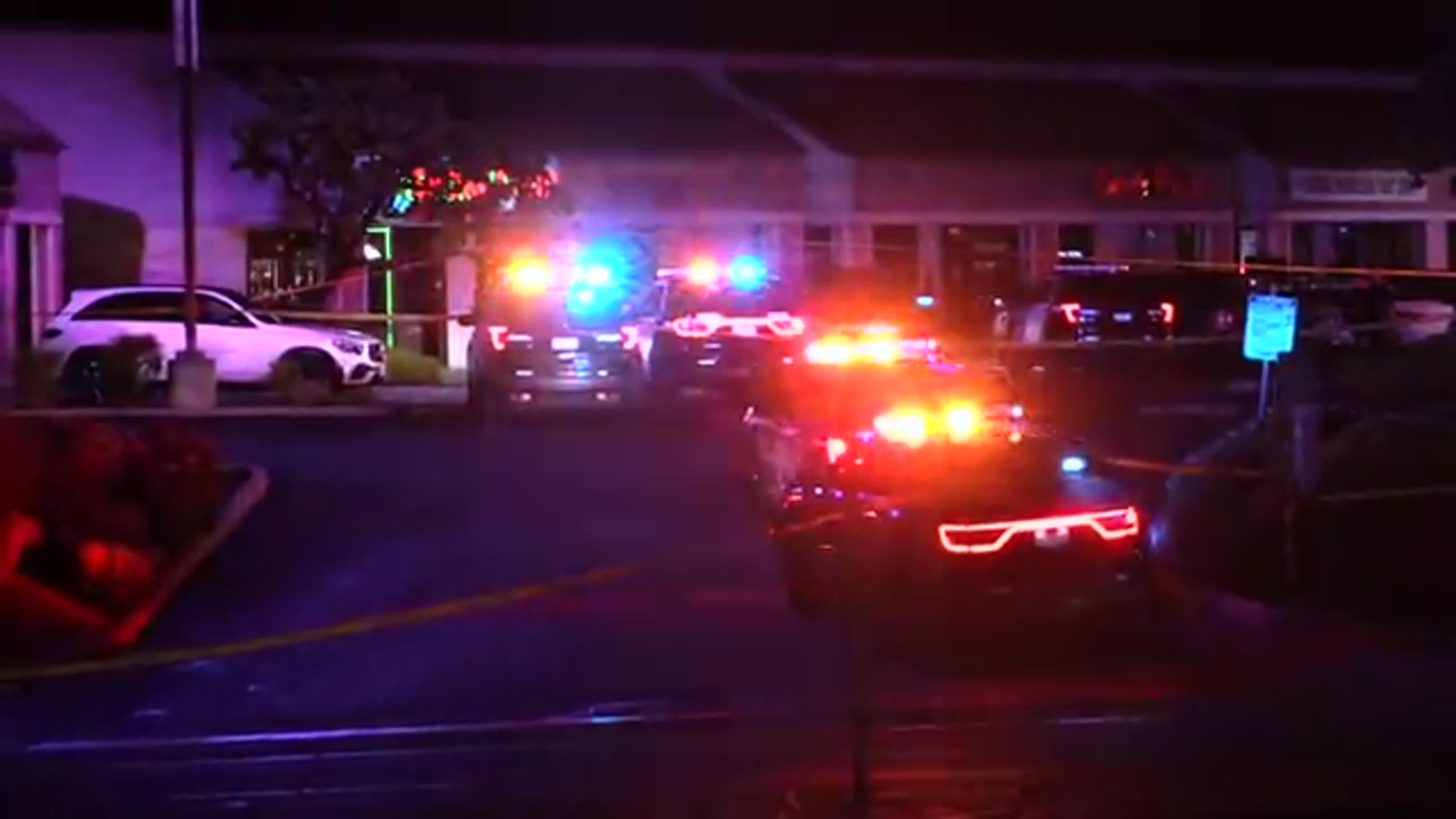 Police investigate deadly shooting outside Fresno bar