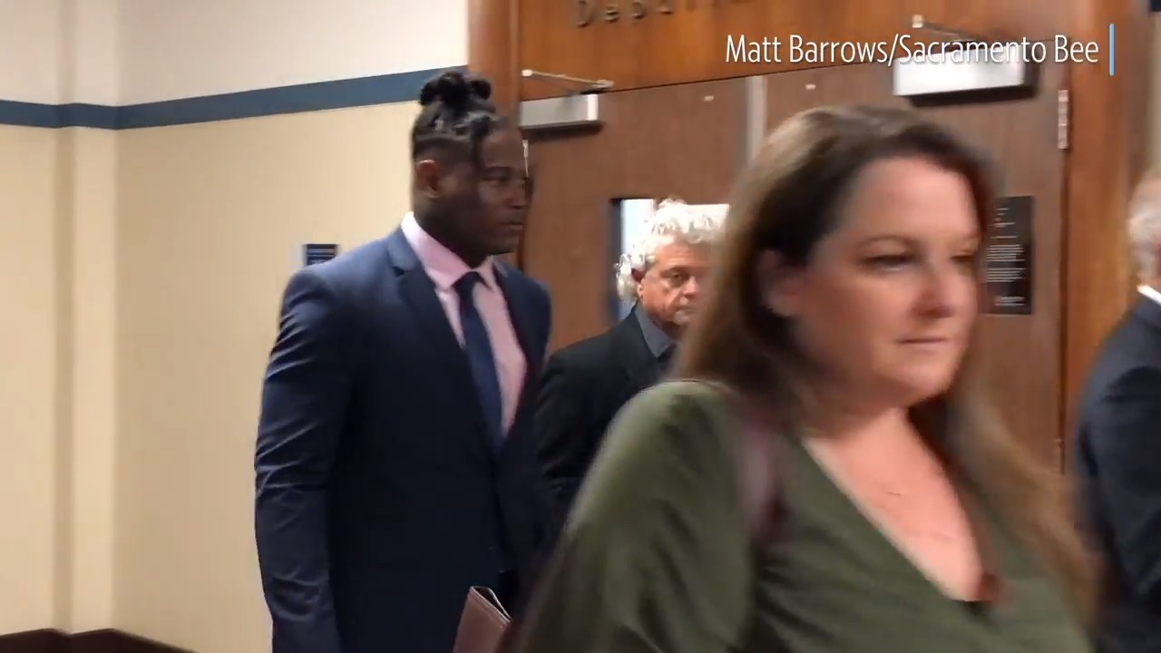 District Attorney delays 49ers LB Reuben Foster's plea hearing to