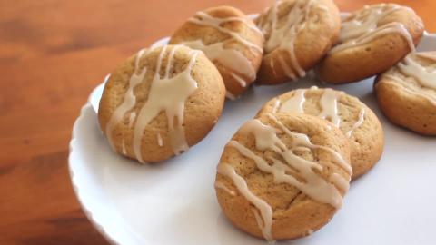 Maple Brown Sugar Cookies | SweetTreats