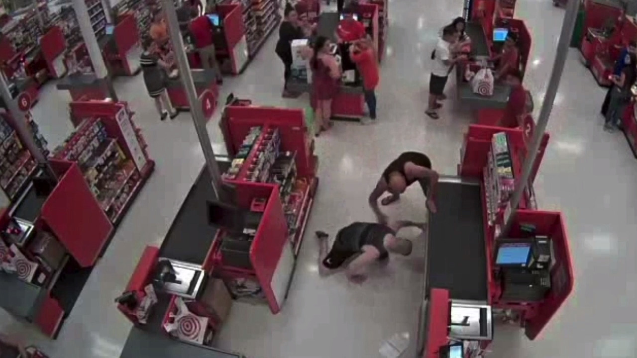 Man takes upskirt photos of woman at Target, gets tackled by Good Samaritan | Lexington Herald Leader