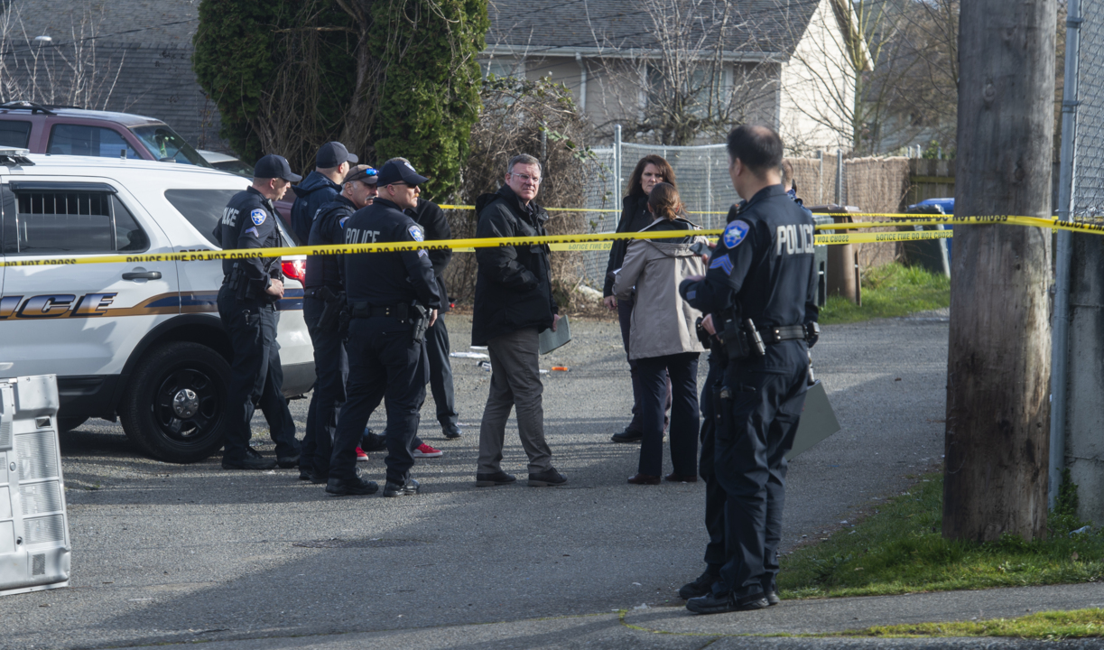 Man Fatally Shot In Tacoma Wednesday Afternoon; Suspect At Large ...