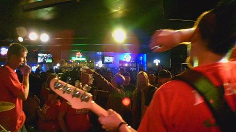 Decay song bass play through