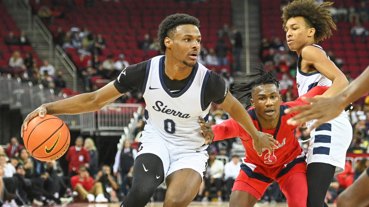 Bronny James plays against SJM in Fresno | The Fresno Bee