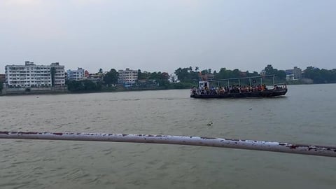 Reached Shrirampur Ghat By Launch Boat | Shrirampur | Wes...