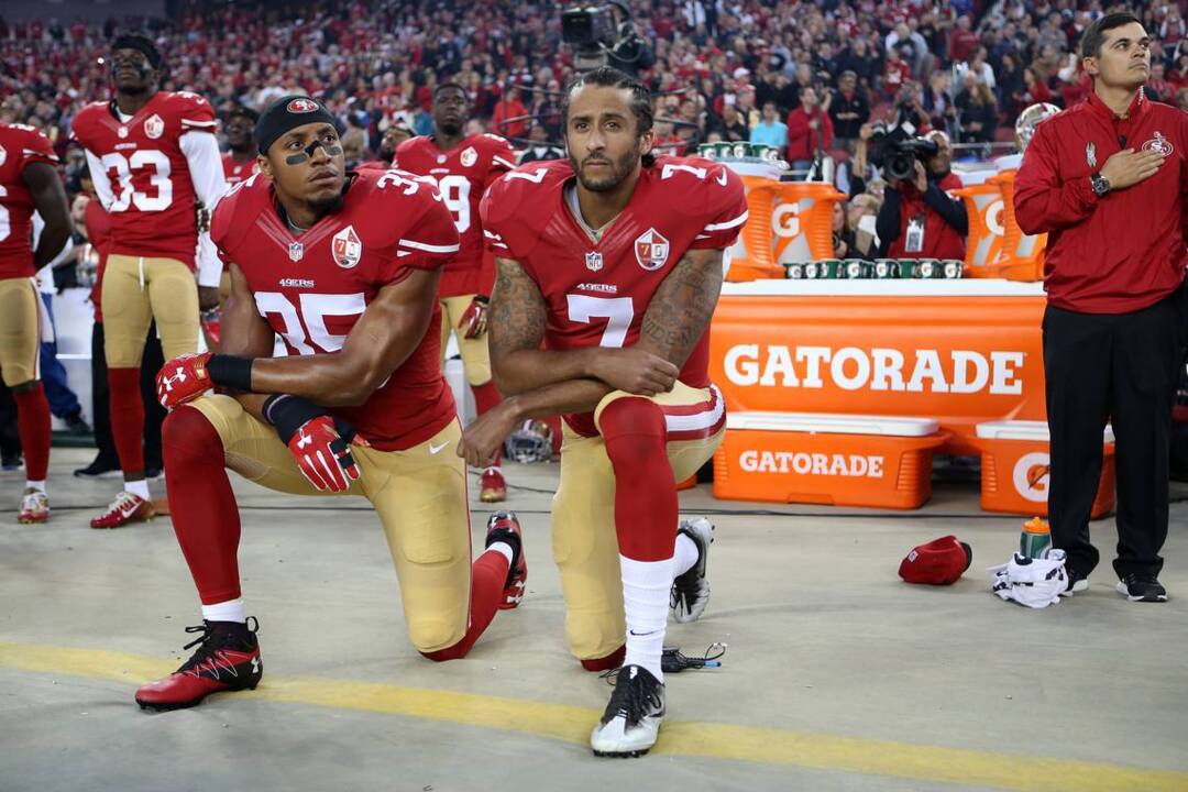 Seahawks postpone meeting with Colin Kaepernick over national anthem, other  off-field activism