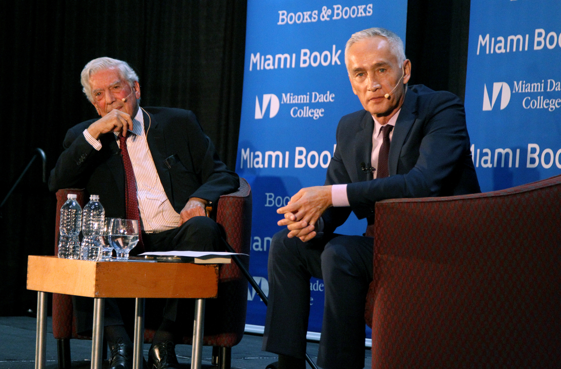 Mario Vargas Llosa, Premio Nobel de literatura 2010 y periodista