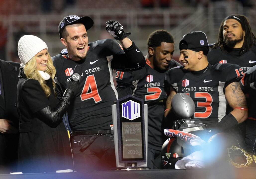 Will Derek Carr and Davante Adams rekindle their prolific Fresno State  connection nearly a decade later?