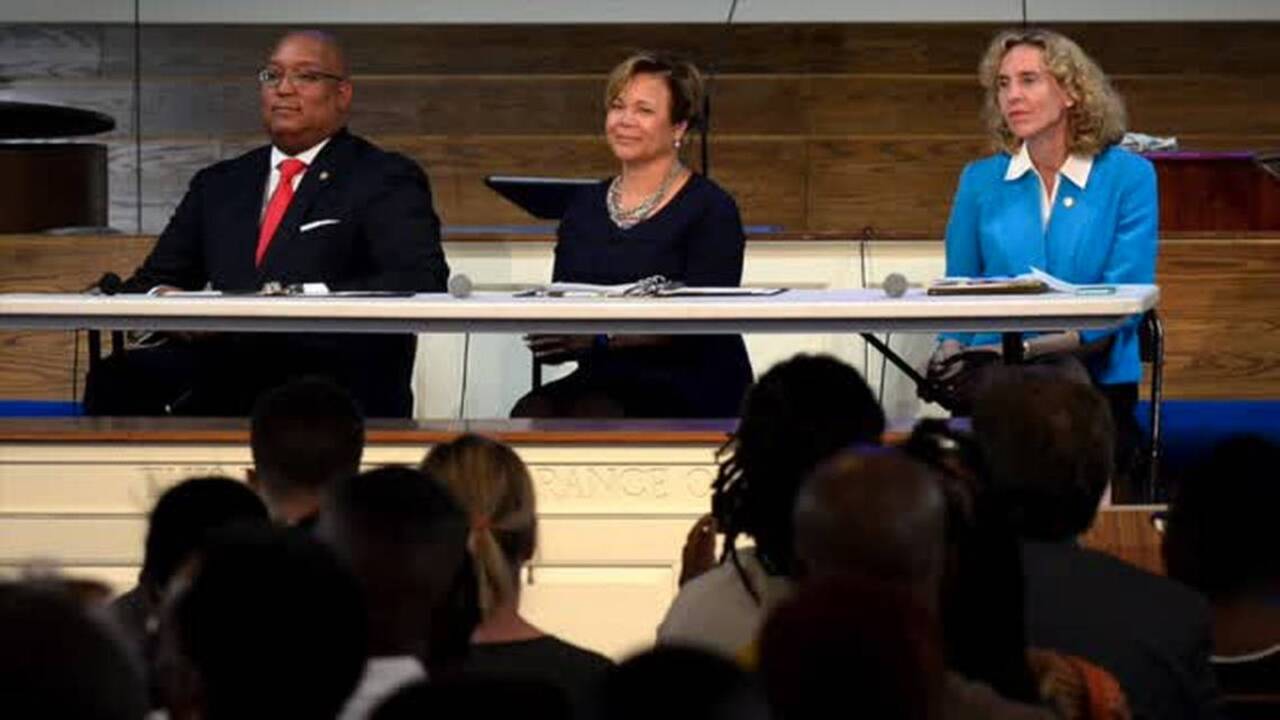 Charlotte mayoral candidates debate at Black Political Caucus