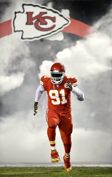 Chiefs linebacker Tamba Hali seriously considers retirement