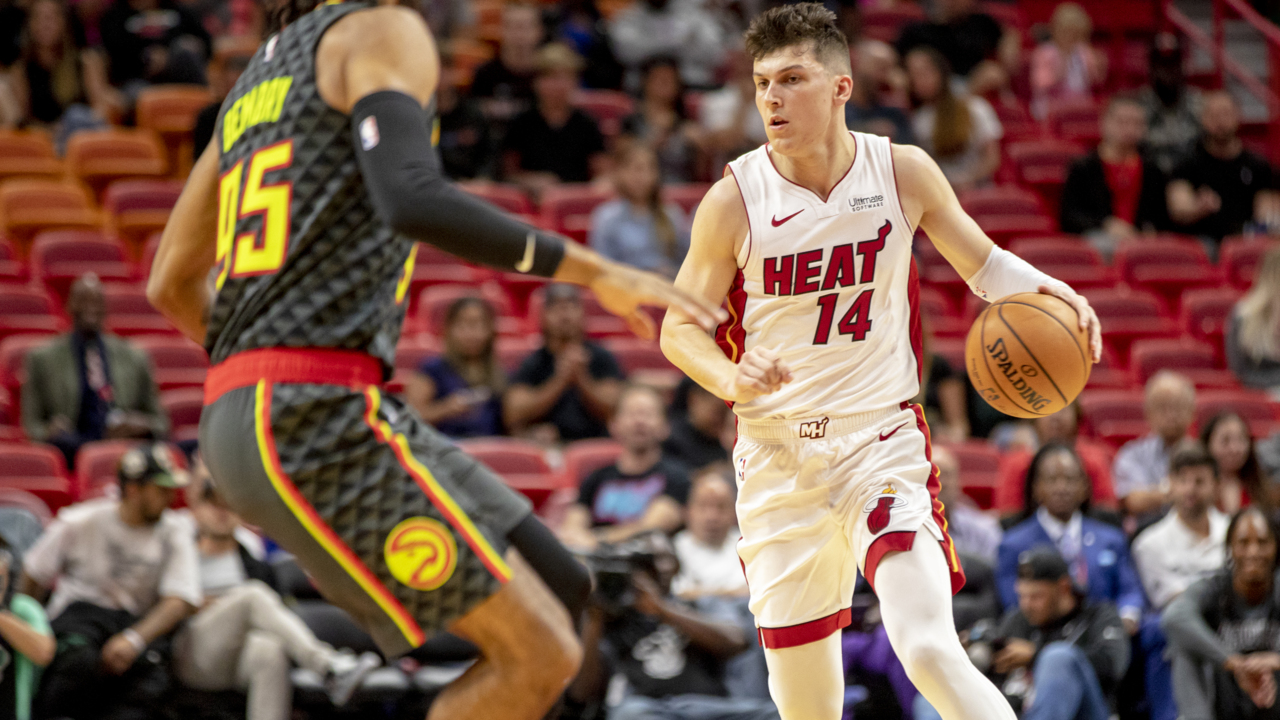 Tyler herro sale blue vice jersey