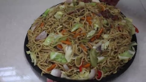 TasteHB236 _ How to Cook Pancit Canton Guisado