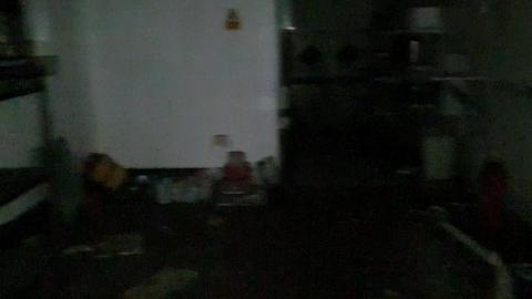 WEIRD SCARY ABANDONED KITCHEN...