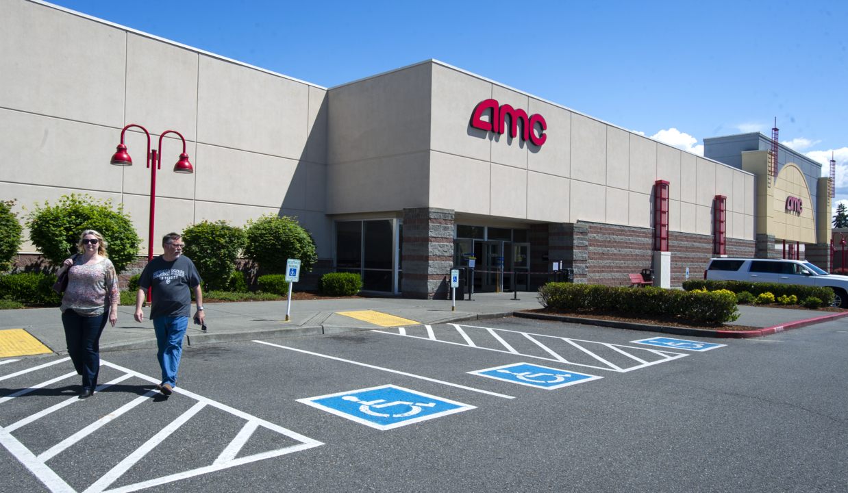 Early morning fire in concession area closes AMC Lakewood Theatre The