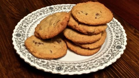 How to Make Soft and Chewy Chocolate Coconut Cookies