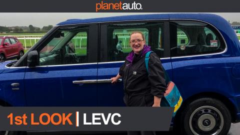 LEVC TX EV with Range Extender First Look & Passenger rev...