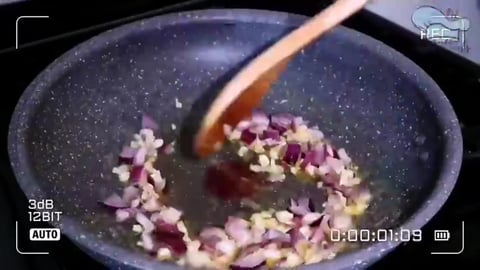 TasteHB231 _ How to Cook Creamy Pork with Mushroom