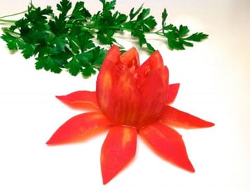 How to Make a Lotus Flower with a Tomato