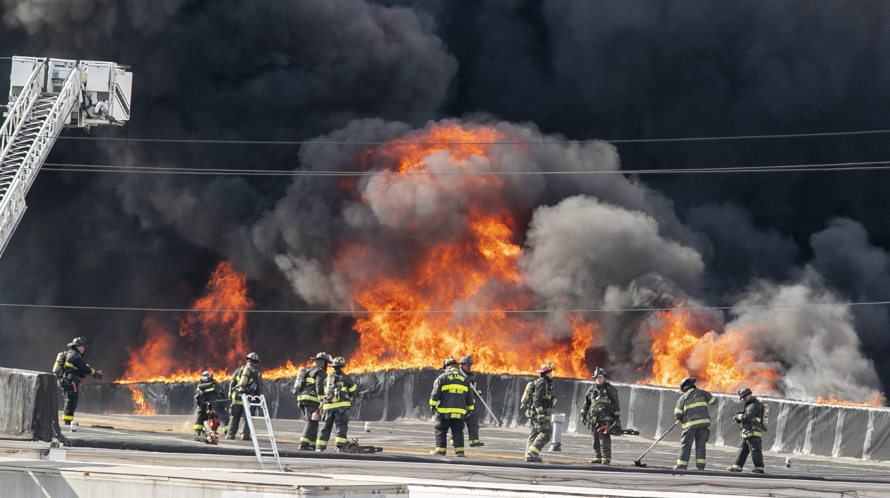 East St. Louis firefighters battle warehouse blaze for hours | Belleville  News-Democrat