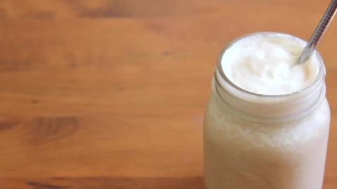 Tim Hortons Iced Capp 5 ingredients Recipe | SweetTreats