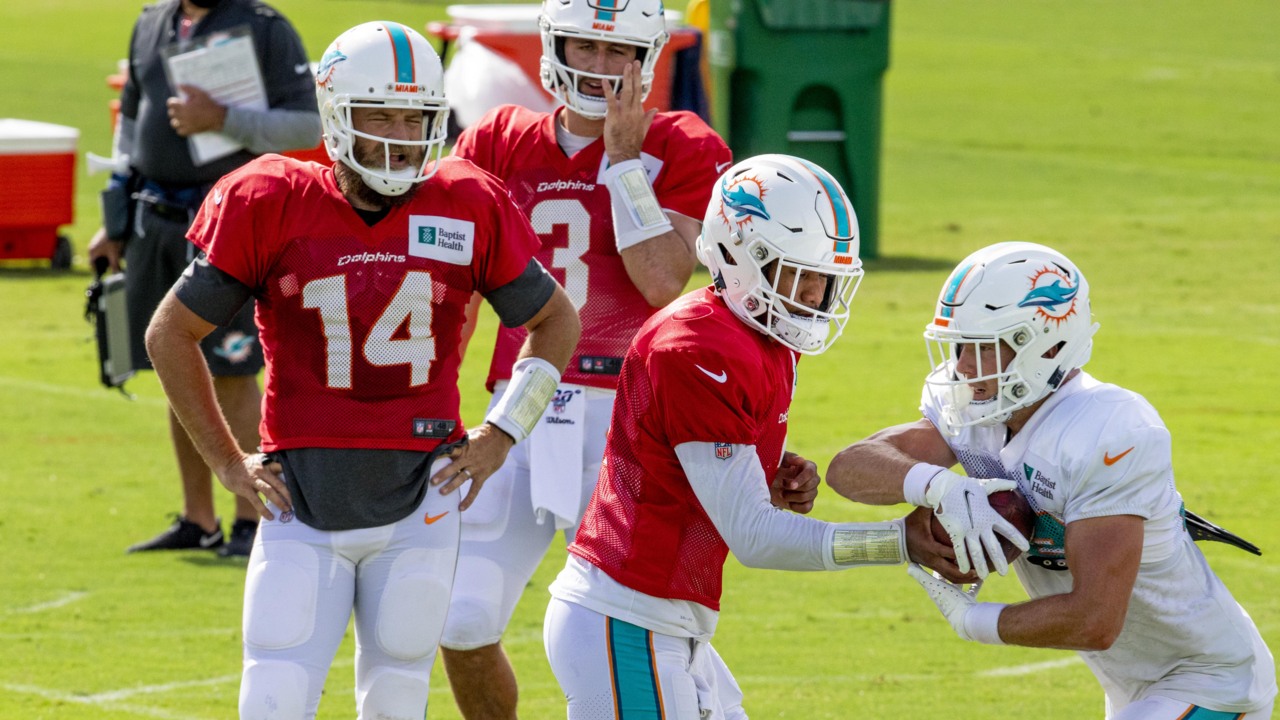 Miami Dolphins to admit 13,000 fans for NFL opener in 'risky' plan