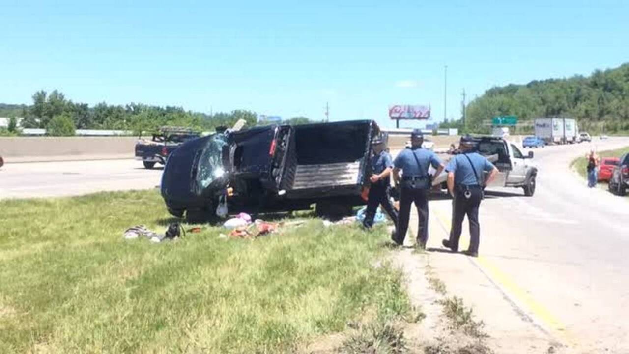 Driver crashes on I35 after police chase Kansas City Star