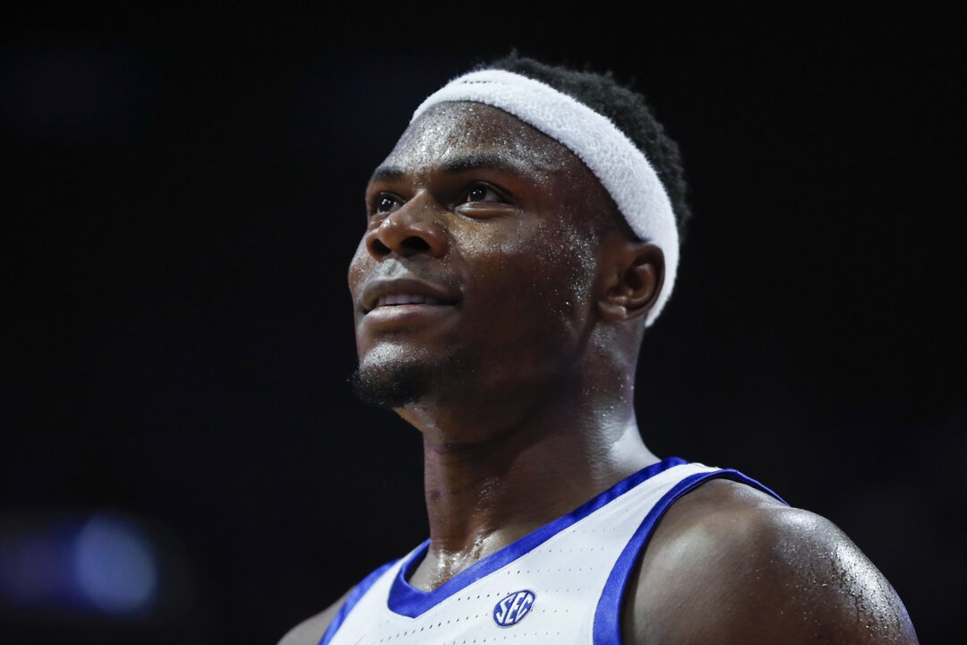 Kentucky Basketball: Oscar Tshiebwe Bouncing Back After UCLA ...