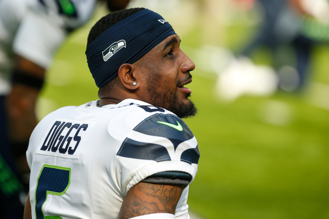 Quandre Diggs thrives as teacher for young Seahawks secondary - The  Columbian