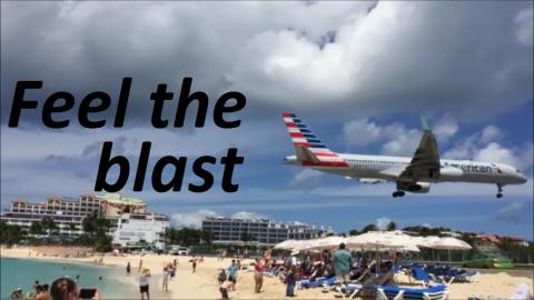 Planes landing over Maho Beach in St Martin - It's crazy!...