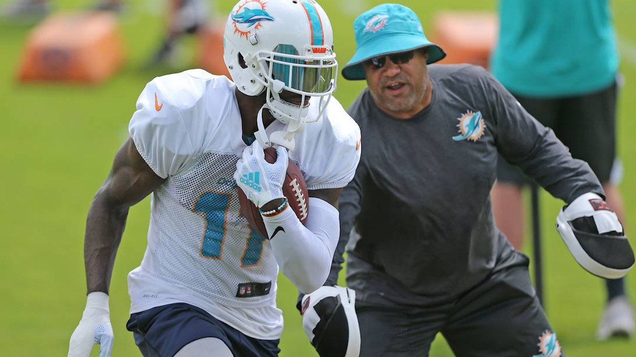 Miami Dolphins WR DeVante Parker returns fire at Chris Chambers 