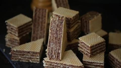 Waffle Easy Recipe - No Bake Cake Waffle Bar