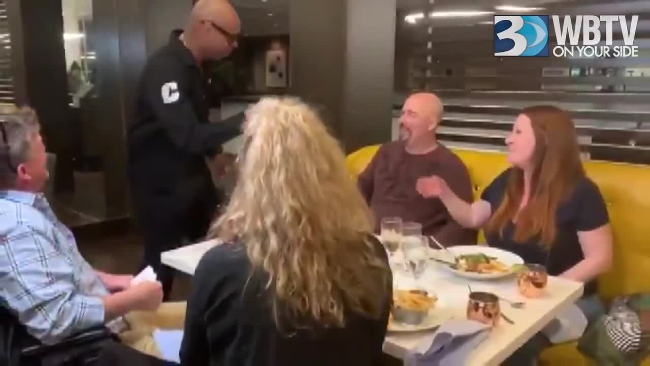 Dave Chappelle gives tickets to couple scammed on Craigslist Rock