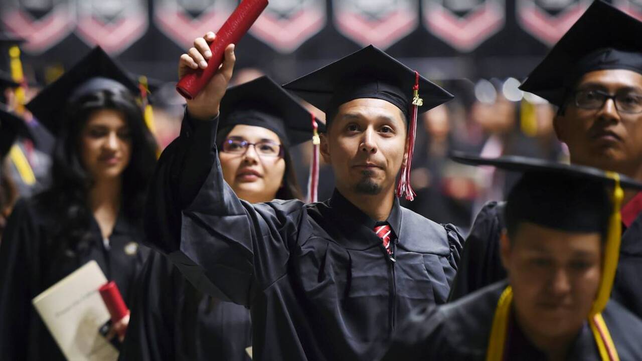 Fresno City College releases plan for CARES cash grants | Fresno Bee